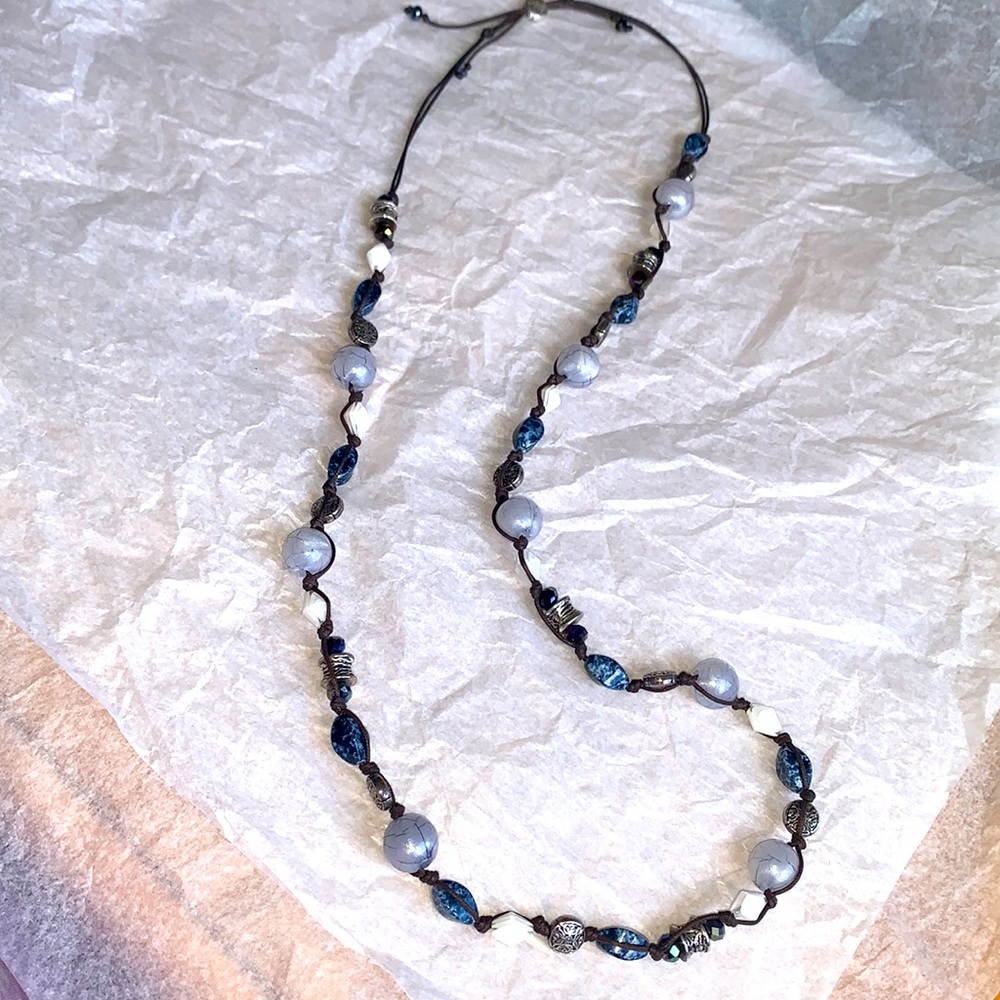 Premier Designs Neckace